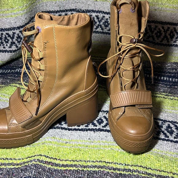 Converse Chuck Taylor CTAS GR 82 Mountain Club Brown Chunky Combat Boots Sz 7 - Picture 7 of 9